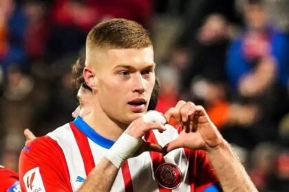 артём александрович довбик
