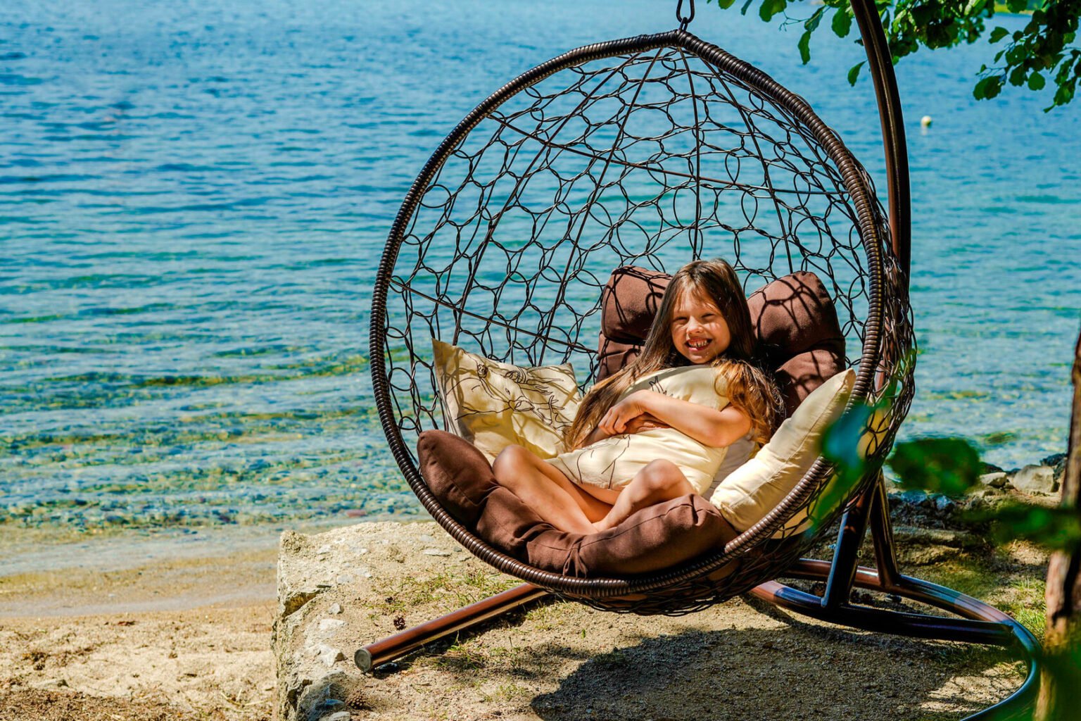 кокон качеля