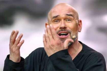 максим аверин