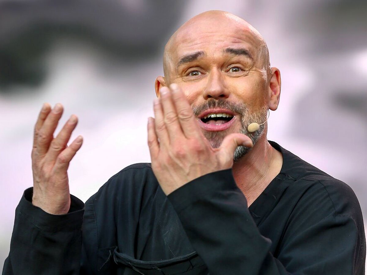 максим аверин